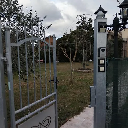 A Casa Di Deby House *